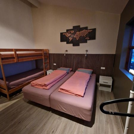 Eaglerock Guesthouse And Tours Киркьюбайярклёйстюр Экстерьер фото