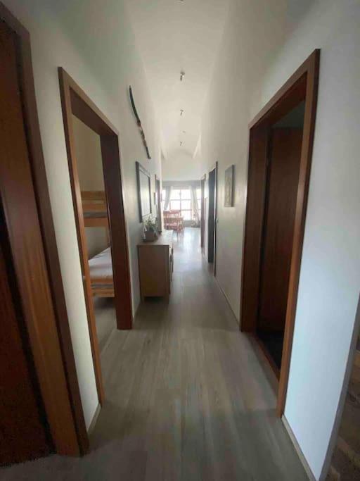 Eaglerock Guesthouse And Tours Киркьюбайярклёйстюр Экстерьер фото